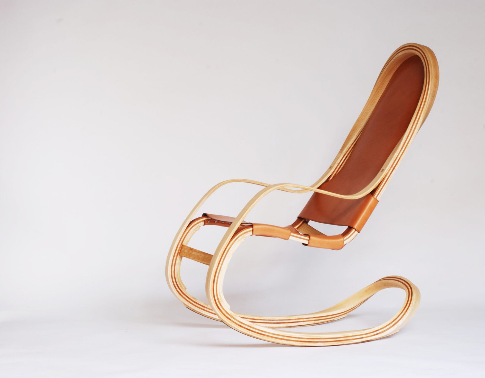 Marino Rocker with leather seat
