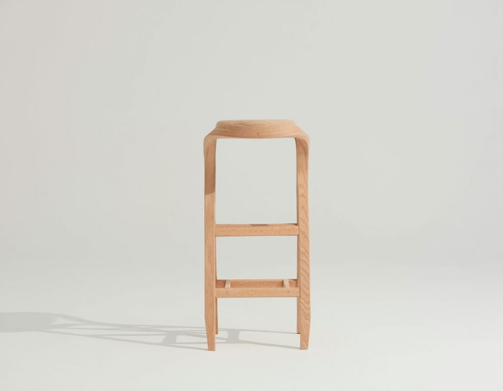 Barlovento stool in steam-bent American red oak by MARINOMAZA · detail 3