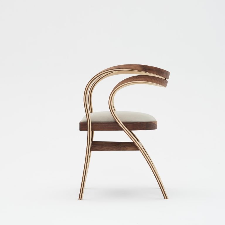 Nina & Beni chair in steam-bent solid wood by MARINOMAZA