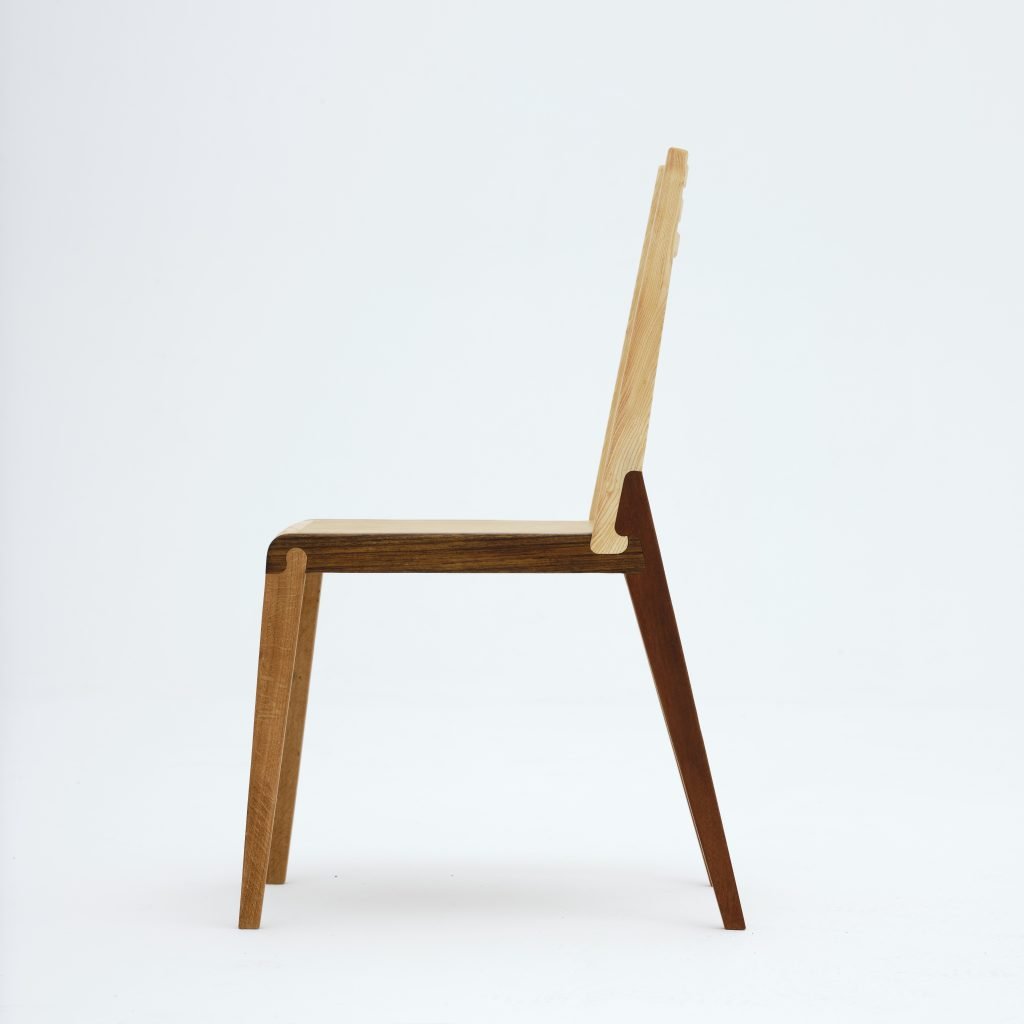 Silla Sapiens de madera maciza con uniones ensambladas, de MarinoMaza